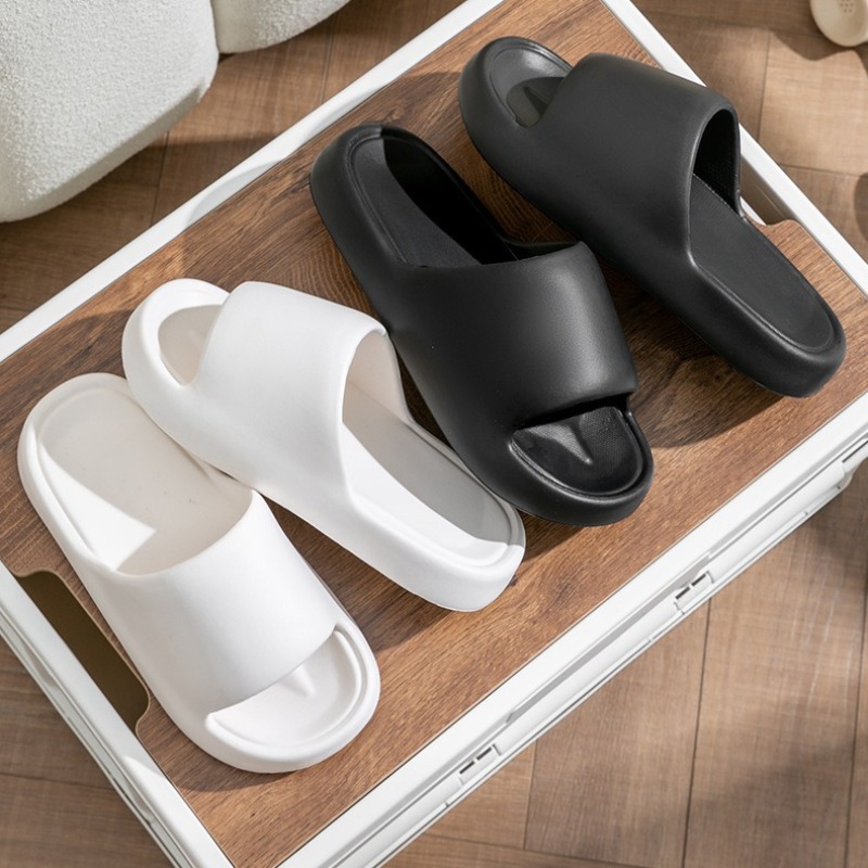 2026 New Couple Cloud Slippers - Home Bathroom Lights 评论和价格