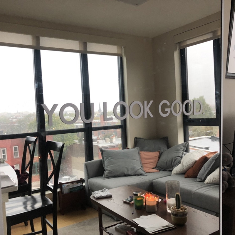 You Look Good Mirror Wall Stic - Home Goods Bathroom Decor 评论和价格